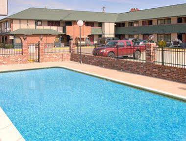 Oyo Hotel Muskogee Near Creek Nation Casino - Hwy 64 Eksteriør bilde